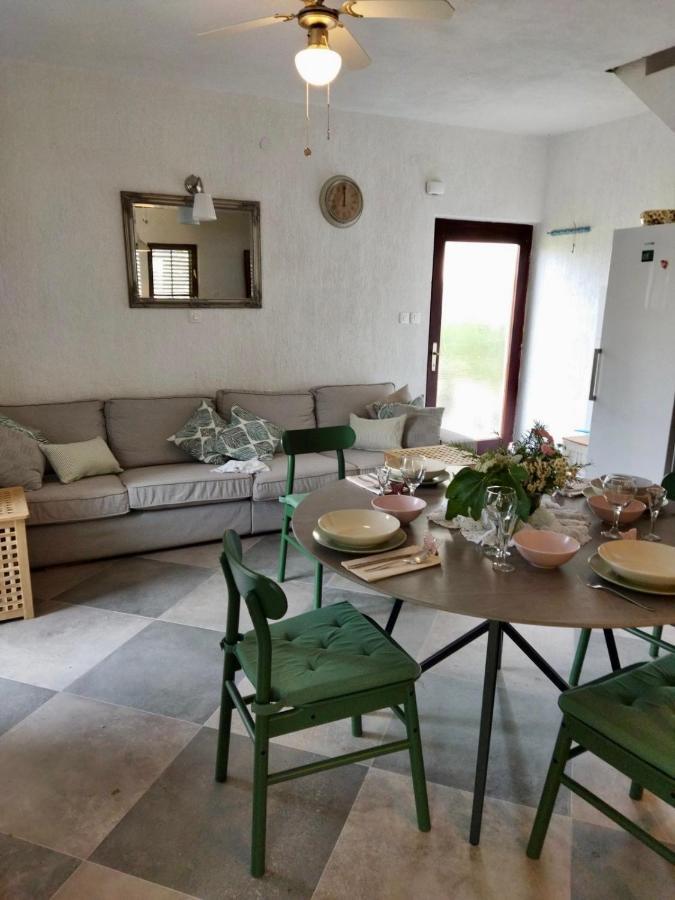 Holiday Home Bukovac Klimno Bagian luar foto