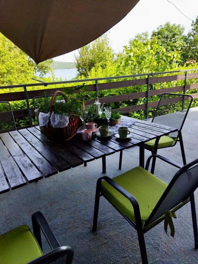 Holiday Home Bukovac Klimno Bagian luar foto